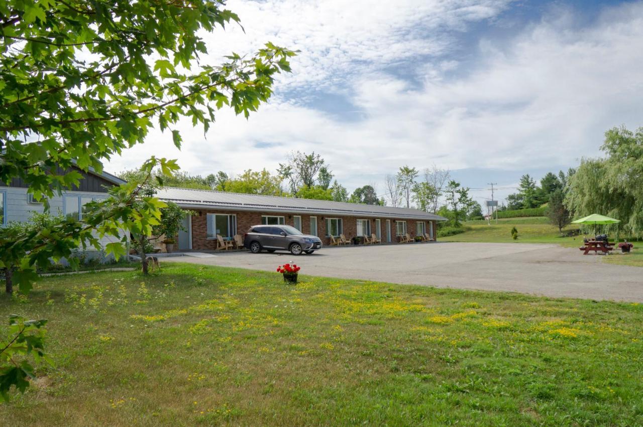 Wayside Motel Manitoulin Manitowaning Zewnętrze zdjęcie