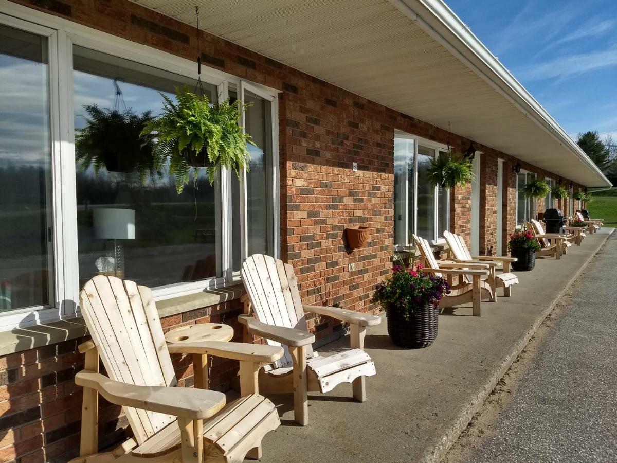Wayside Motel Manitoulin Manitowaning Zewnętrze zdjęcie